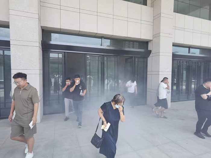 民權(quán)縣文化廣電旅游局召開(kāi)2024民權(quán)縣文旅系統(tǒng)消防安全演練培訓(xùn)會(huì)暨“安全生產(chǎn)月”宣傳活動(dòng) 民權(quán)縣文化廣電旅游局召開(kāi)2024民權(quán)縣文旅系統(tǒng)消防安全演練培訓(xùn)會(huì)暨“安全生產(chǎn)月”宣傳活動(dòng)
