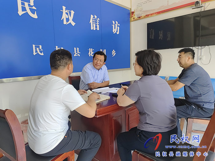 縣委副書記李君調(diào)研督導(dǎo)基層治理、 信訪穩(wěn)定等工作