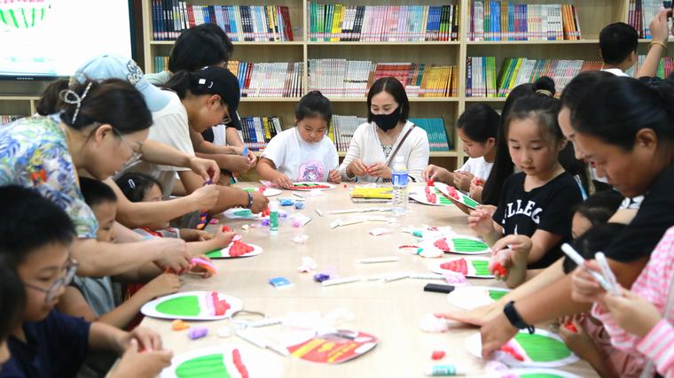 民權(quán)縣圖書館舉辦2024年第十二期“愛(ài)到最美是陪伴”親子閱讀活動(dòng)（總第45期）