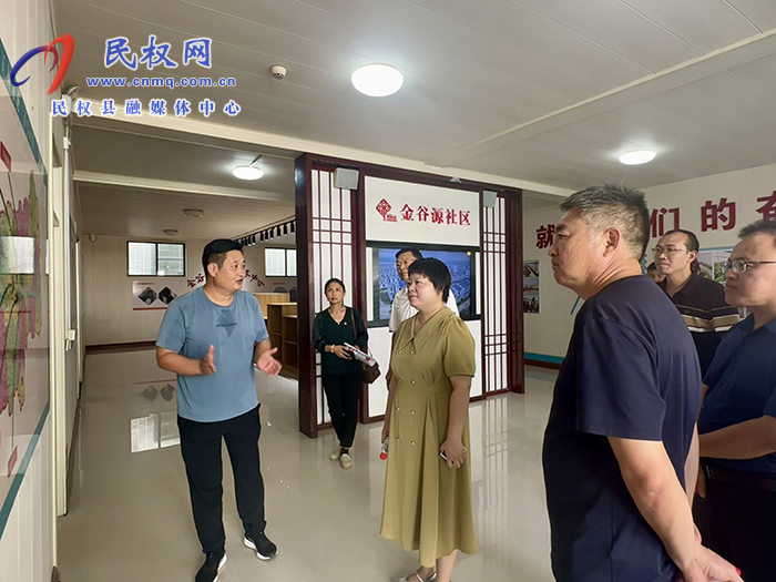 漯河市民革郾城支部主委、郾城區(qū)政協(xié)副主席劉明慧一行到民調研