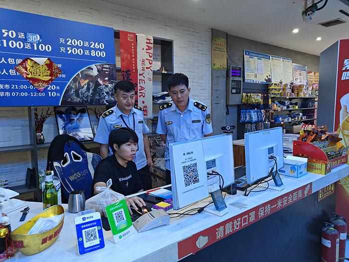 民權(quán)縣文化廣電和旅游局扎實開展暑期未成年人保護(hù)及安全生產(chǎn)整治行動 民權(quán)縣文化廣電和旅游局扎實開展暑期未成年人保護(hù)及安全生產(chǎn)整治行動