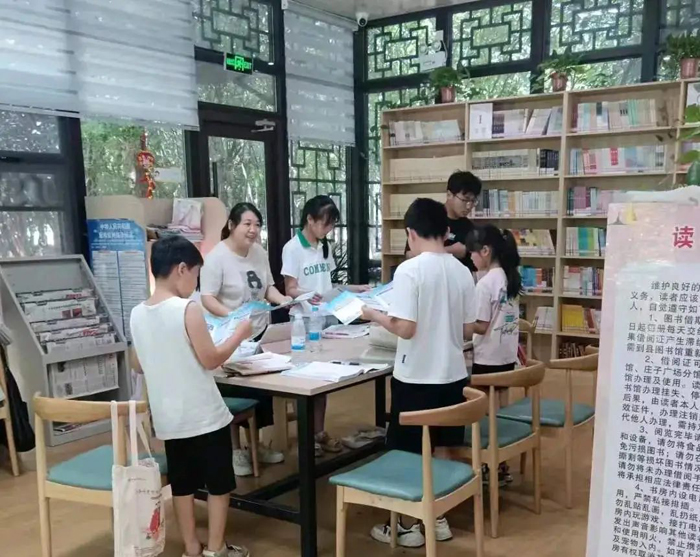 民權(quán)縣開展未成年人網(wǎng)絡(luò)保護(hù)宣傳活動 民權(quán)縣開展未成年人網(wǎng)絡(luò)保護(hù)宣傳活動