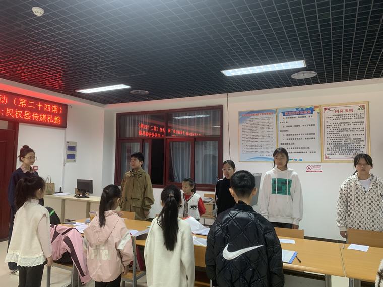 民權(quán)縣圖書館舉辦2024年第二十四期“快樂繪本劇 傳承誦經(jīng)典”閱讀活動 民權(quán)縣圖書館舉辦2024年第二十四期“快樂繪本劇 傳承誦經(jīng)典”閱讀活動