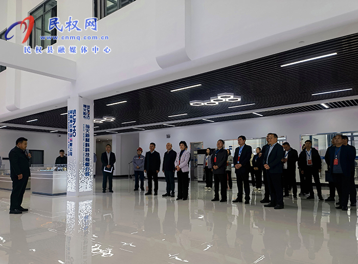 駐民權(quán)縣市六屆人大代表和部分縣人大 代表赴商丘市示范區(qū)開展集中視察活動(dòng) 駐民權(quán)縣市六屆人大代表和部分縣人大 代表赴商丘市示范區(qū)開展集中視察活動(dòng)