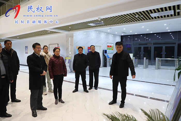 濟(jì)南格利特科技有限公司董事長楊洪民蒞民調(diào)研 濟(jì)南格利特科技有限公司董事長楊洪民蒞民調(diào)研