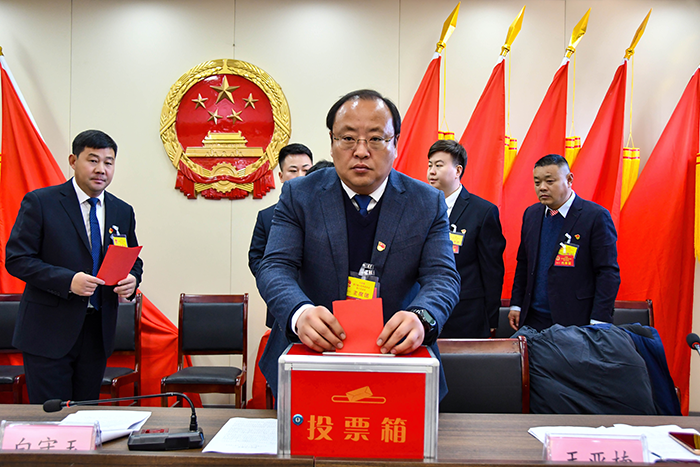 人和鎮(zhèn)召開第六屆人民代表大會第六次會議 人和鎮(zhèn)召開第六屆人民代表大會第六次會議