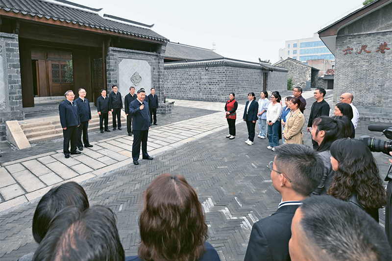 習(xí)近平：注重家庭，注重家教，注重家風(fēng)
