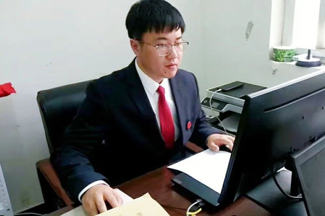 民權(quán)縣法院朱濤:他勇毅
