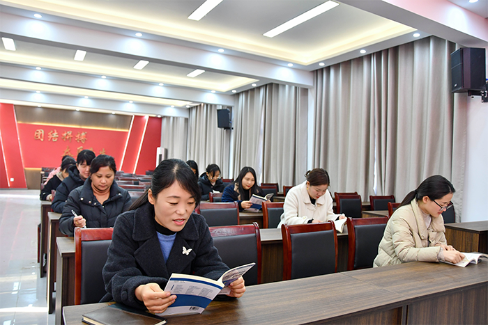 人和鎮(zhèn)三八節(jié)書(shū)香閱讀分享活動(dòng)成功舉辦? 人和鎮(zhèn)三八節(jié)書(shū)香閱讀分享活動(dòng)成功舉辦?
