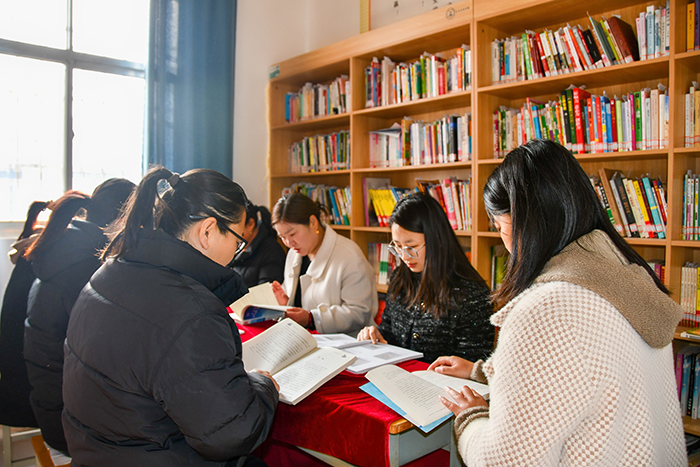 人和鎮(zhèn)三八節(jié)書(shū)香閱讀分享活動(dòng)成功舉辦? 人和鎮(zhèn)三八節(jié)書(shū)香閱讀分享活動(dòng)成功舉辦?