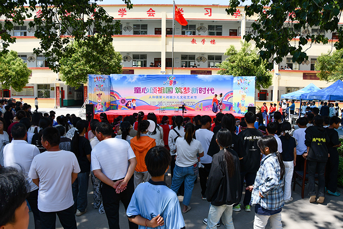 民權(quán)縣人和鎮(zhèn)舉辦慶“六一”文藝匯演 民權(quán)縣人和鎮(zhèn)舉辦慶“六一”文藝匯演
