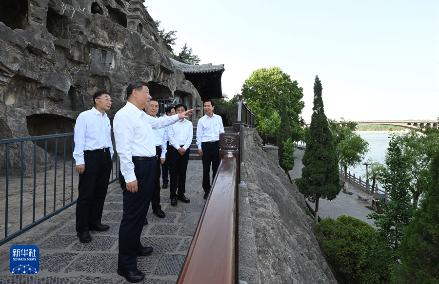 習近平：堅定信心推動高質量發(fā)展高效能治理 奮力譜寫中原大地推進中國式現(xiàn)代化新篇章