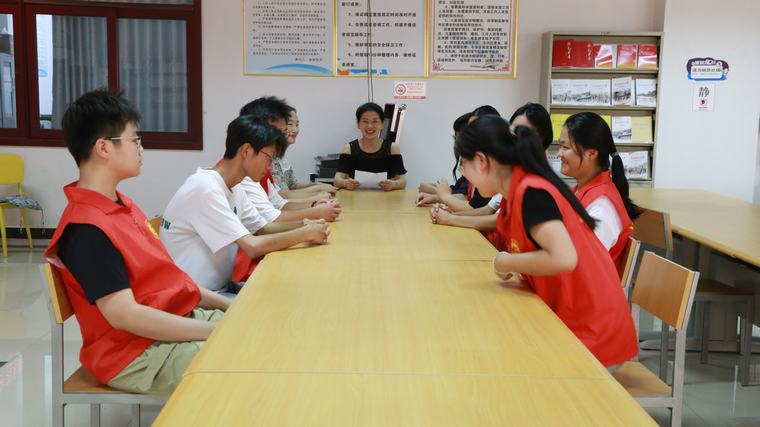 民權(quán)縣圖書館2025年暑期志愿服務(wù)活動(dòng)啟動(dòng)