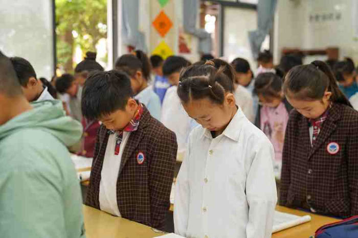 銘記，是為了更堅(jiān)定地前行！——民權(quán)縣實(shí)驗(yàn)小學(xué)教育集團(tuán)開展紀(jì)念“九一八”主題活動(dòng)