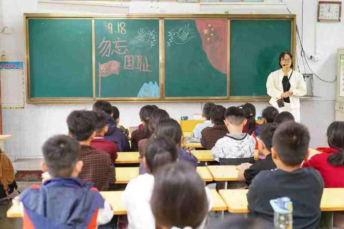銘記，是為了更堅(jiān)定地前行！——民權(quán)縣實(shí)驗(yàn)小學(xué)教育集團(tuán)開展紀(jì)念“九一八”主題活動(dòng)